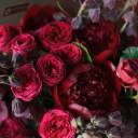 Букет Дама в красном платье - быстрая доставка в Минске - миниатюра