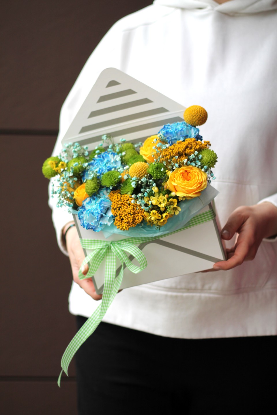 Композиция Весенняя Мастерская - с добавлением зелени