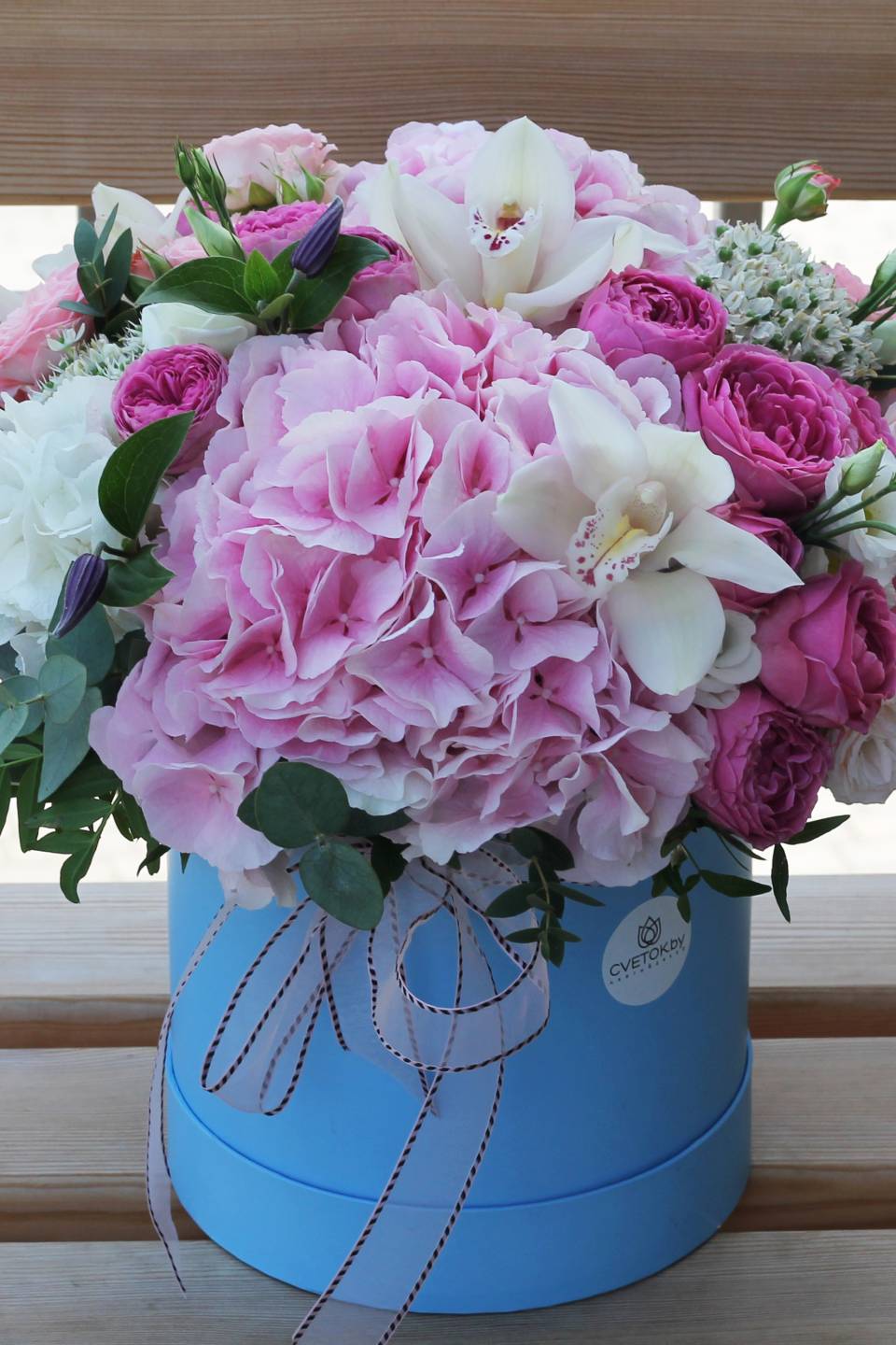 Коробочка Розовое настроение - с добавлением зелени