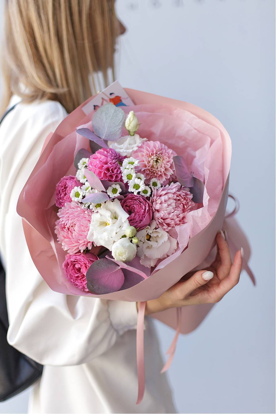 Букет Торжественный день - быстрая доставка в Минске