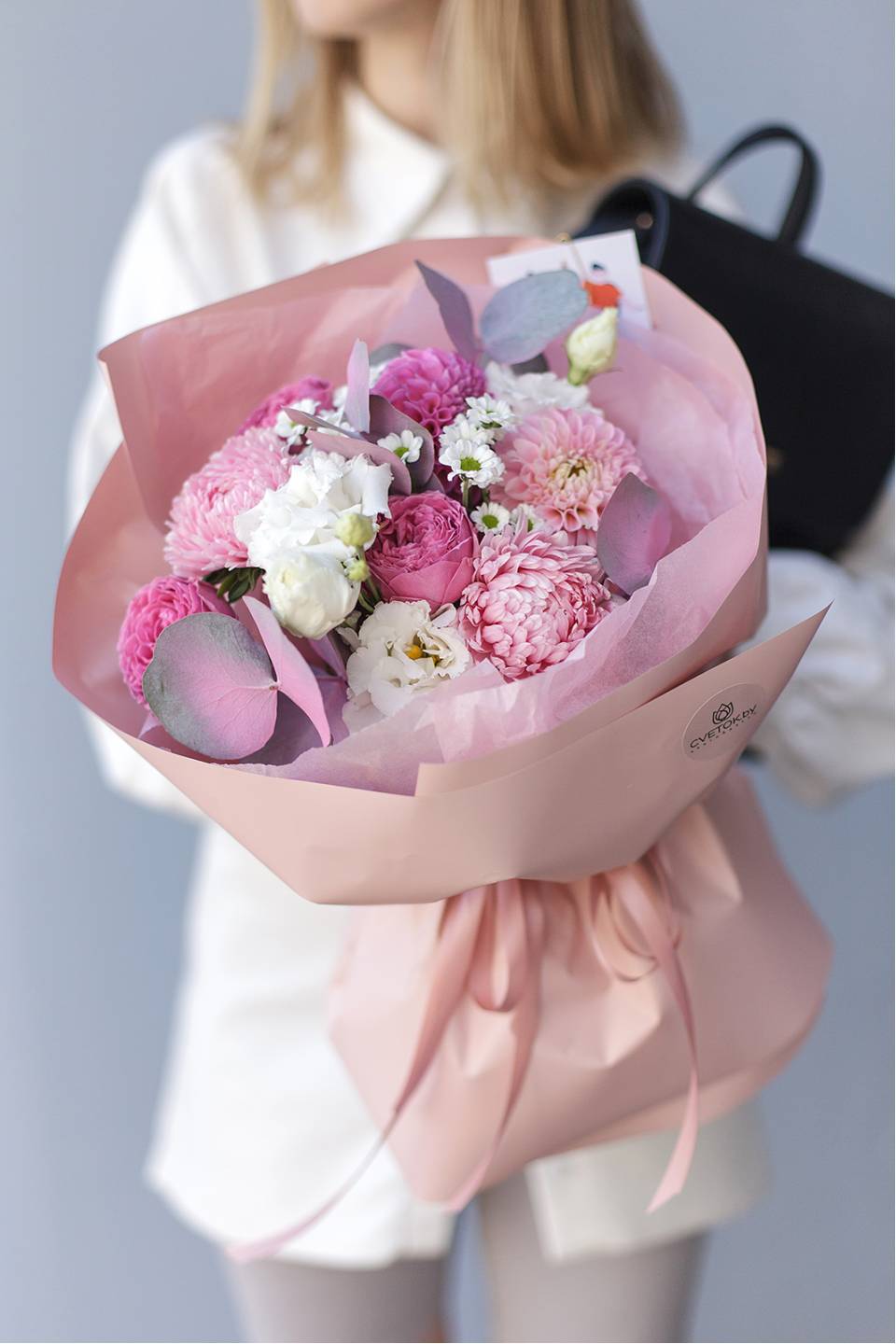 Букет Торжественный день - с доставкой по Минску