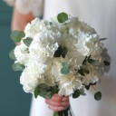 Букет невесты из гвоздик Чистота - подарочное оформление - миниатюра