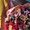 Букет из роз и орхидеи Клубника в шоколаде - с доставкой по Минску - миниатюра