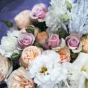 Букет Снежный вечер  - с добавлением зелени - миниатюра 