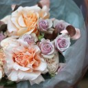 Букет Абрикосовый лед - с добавлением зелени - миниатюра 