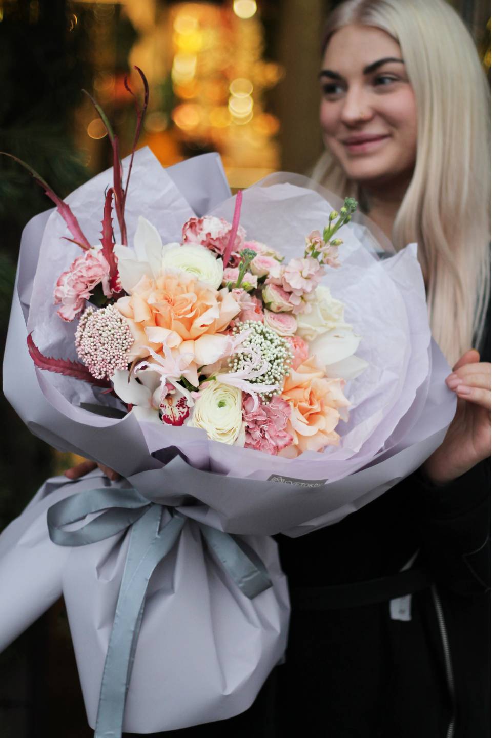 Букет Лаура - с добавлением зелени