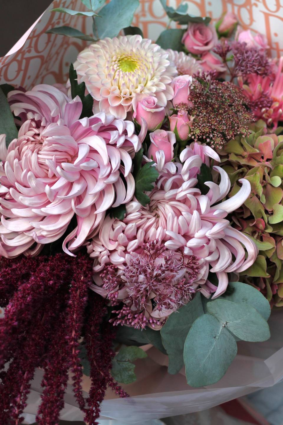 Букет Диор - с добавлением зелени