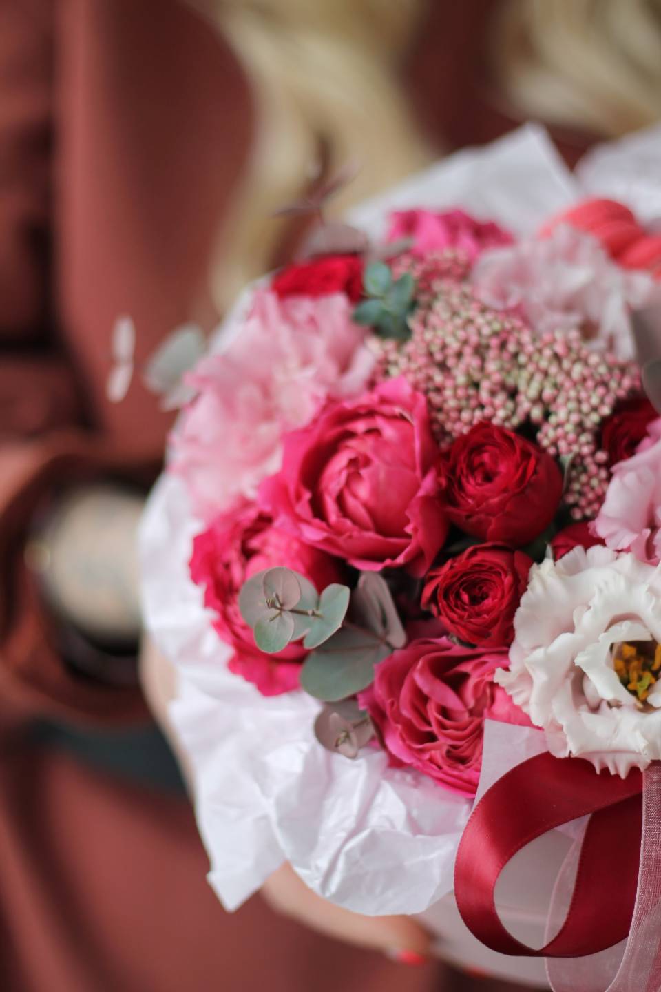 Коробка Красная груша - подарочное оформление