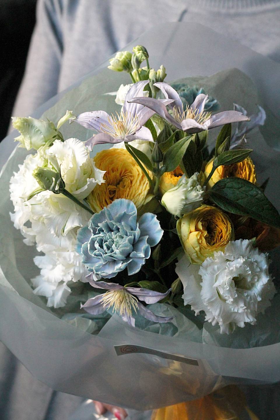 Букет Капли дождя - с добавлением зелени