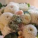 Георгины в коробочке - с добавлением зелени - миниатюра 