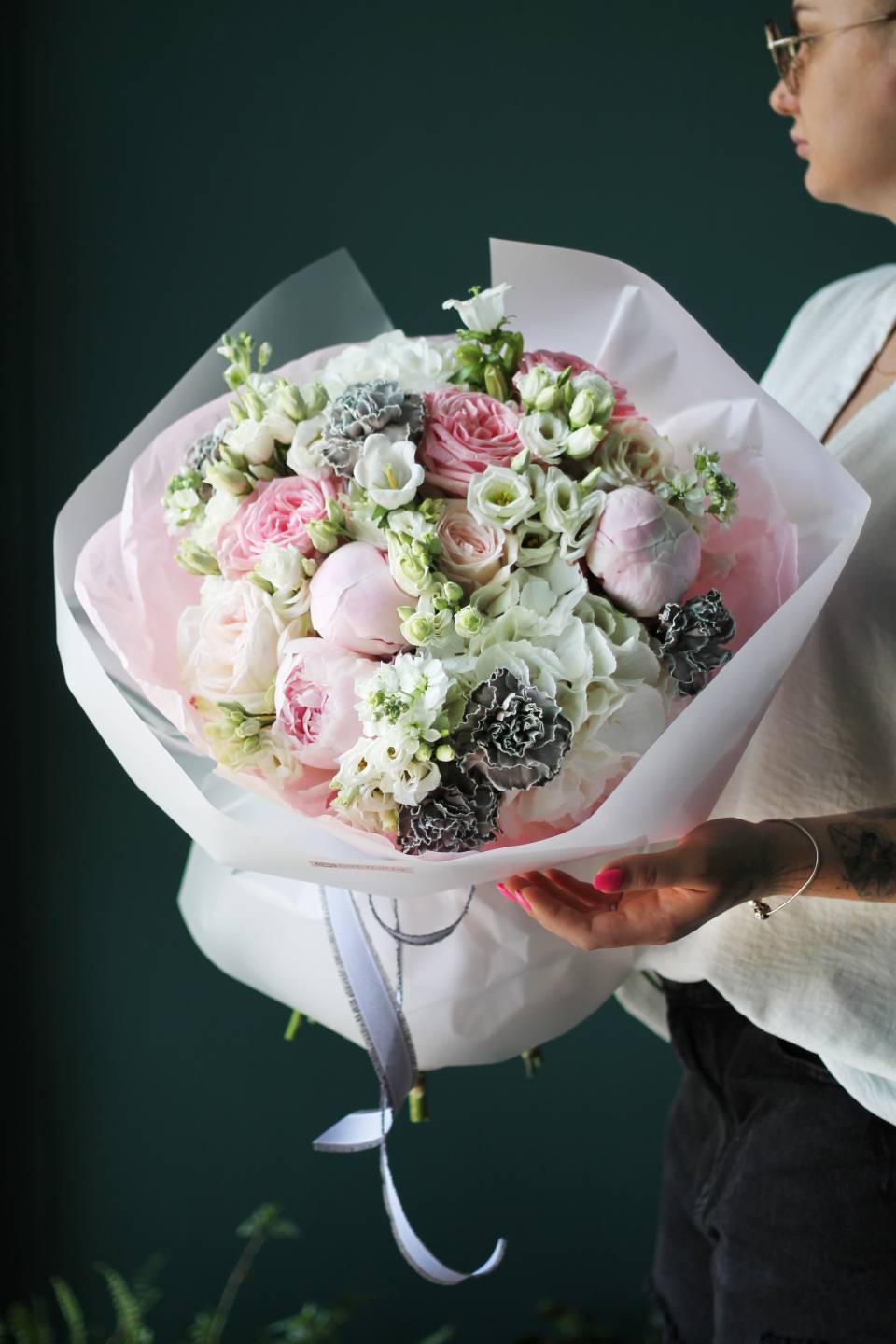 Букет Предложение - с добавлением зелени