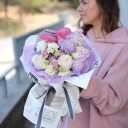 Букет Изабель - с добавлением зелени - миниатюра 