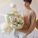 Букет You is Me - с добавлением зелени - миниатюра 