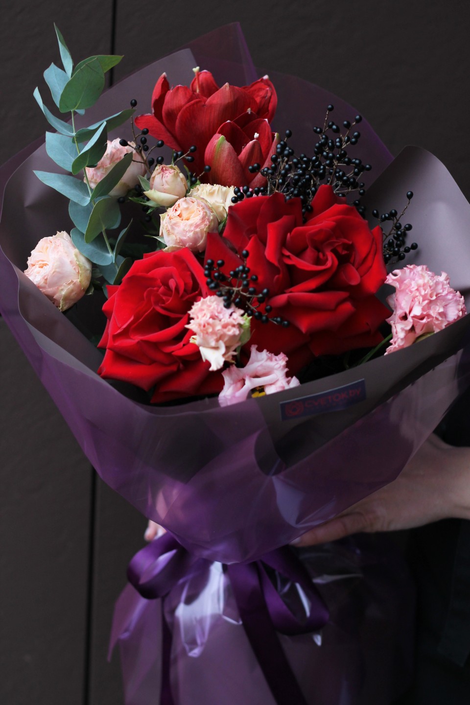 Букет Мадам - с добавлением зелени