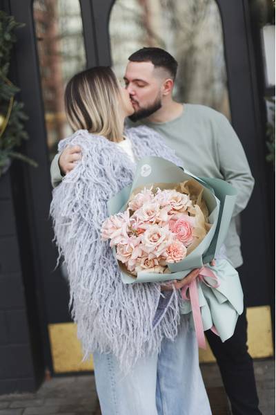 Букет "Love Is"