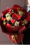 Букет "Красный водопад"