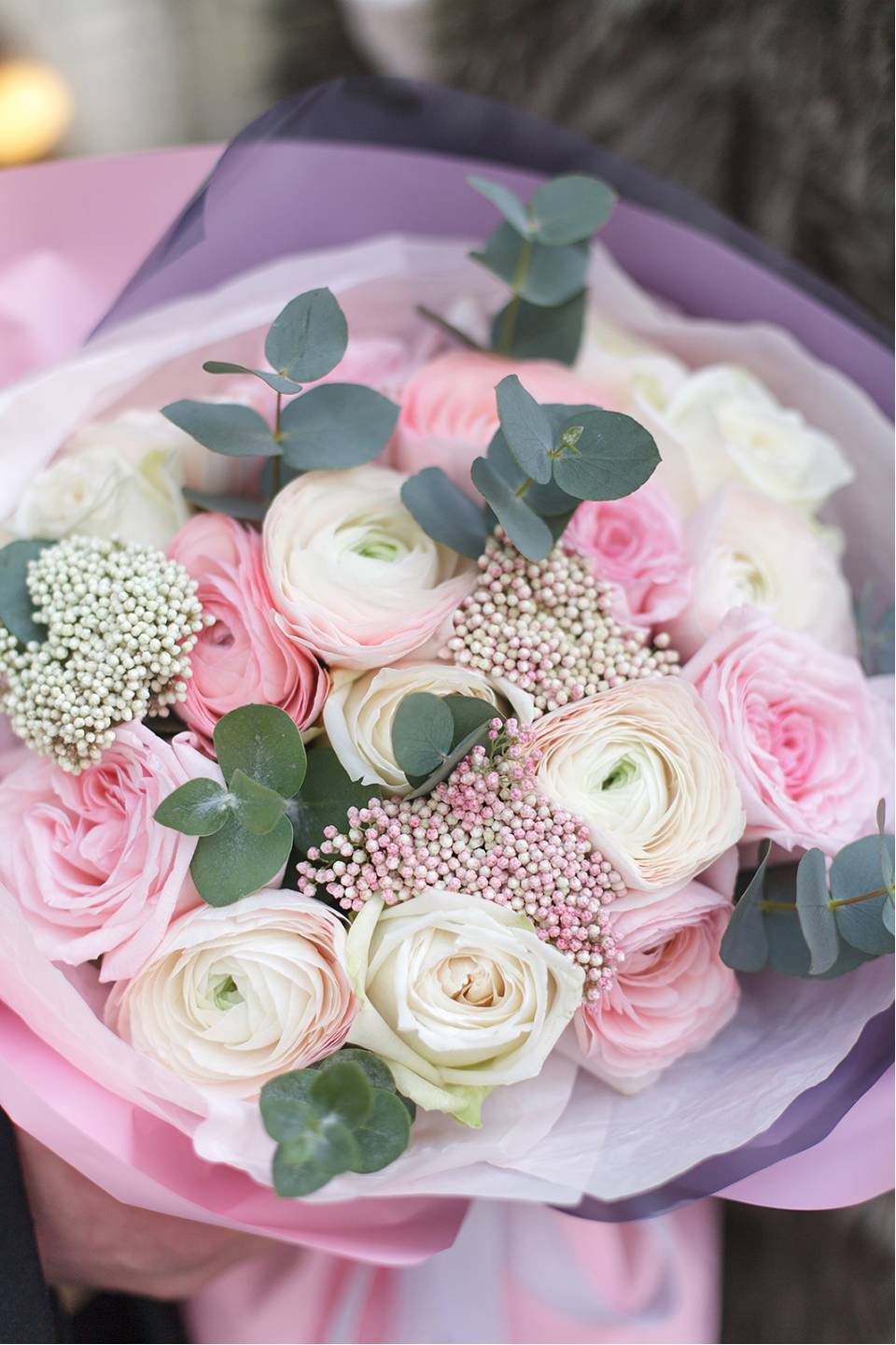 Букет Be Mine - с добавлением зелени