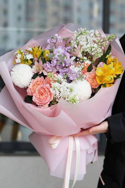 Букет "Цветочный вихрь"