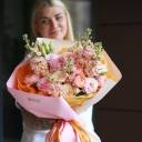 Букет Персиковое удовольствие - с добавлением зелени - миниатюра 