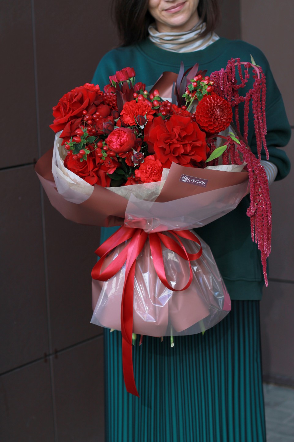 Букет Жгучий красный - для женщины/молодой пары