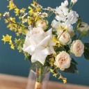 Цветочная подписка S (4 букета на 4 недели) - подарочное оформление - миниатюра