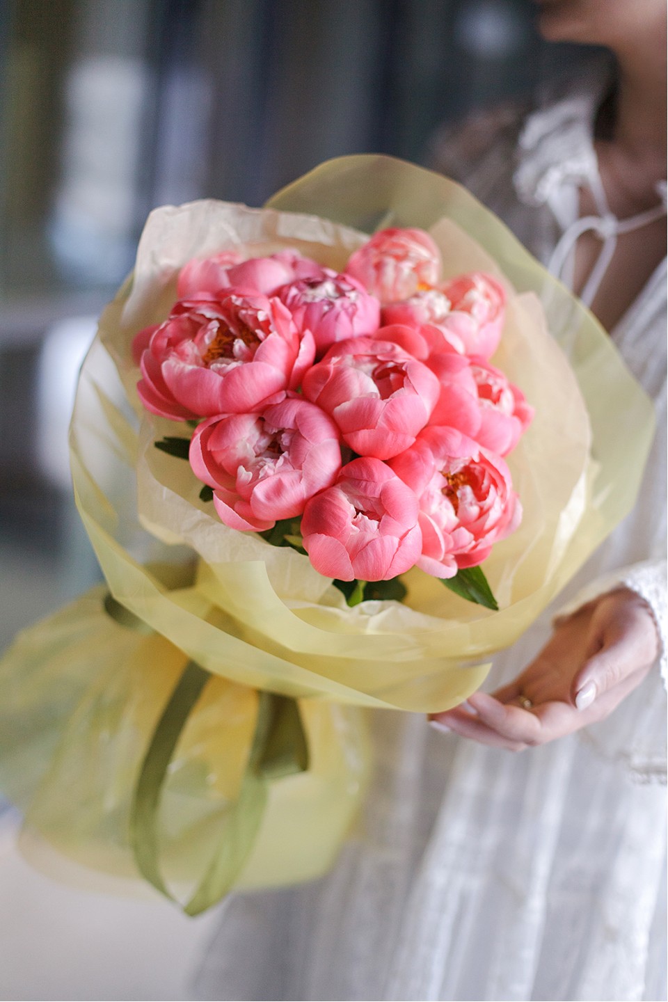 Букет пионов Корал - с доставкой по Минску