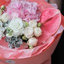 Букет Персиковые краски - с добавлением зелени - миниатюра 