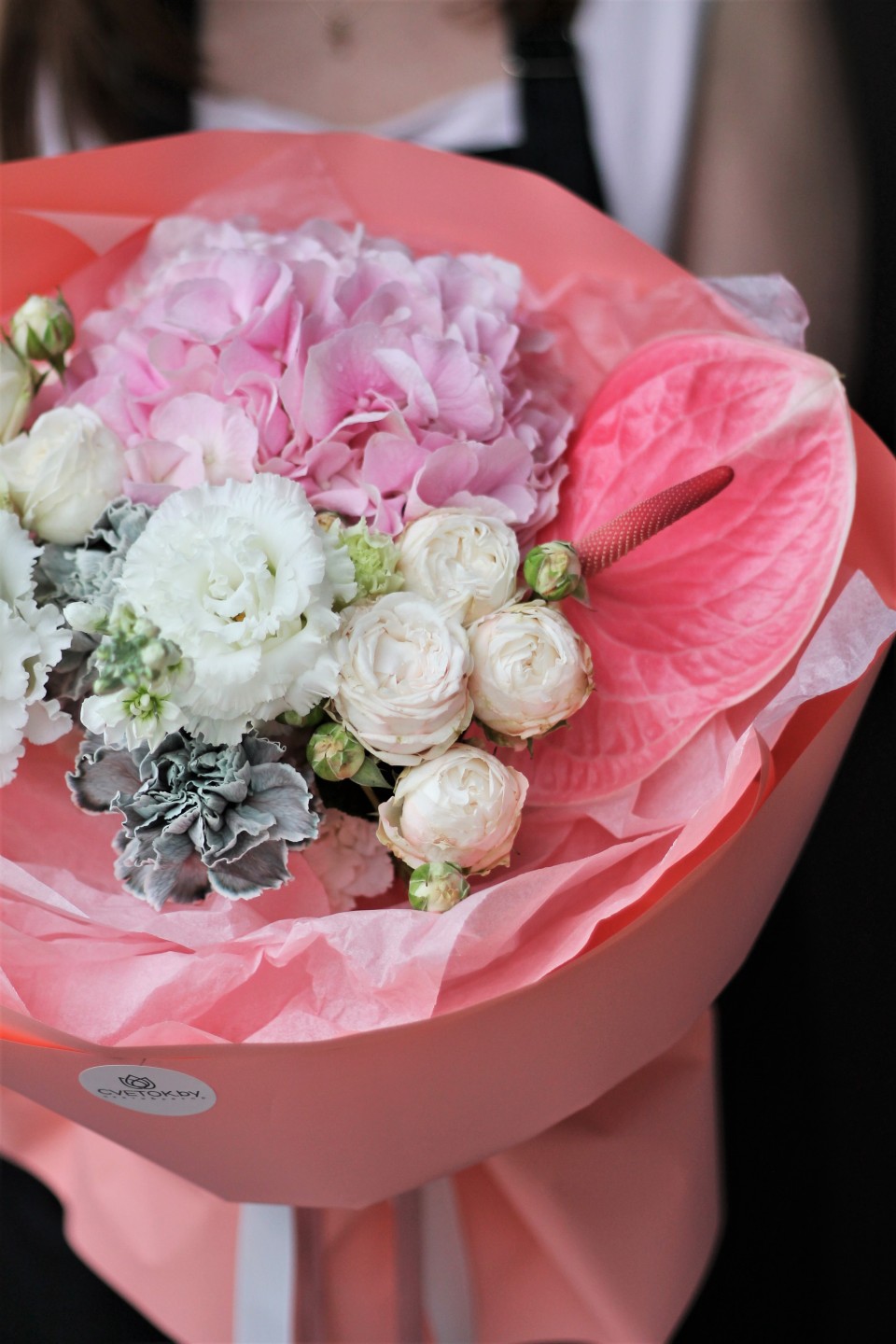 Букет Персиковые краски - с добавлением зелени