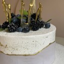 Торт с ягодками - миниатюра