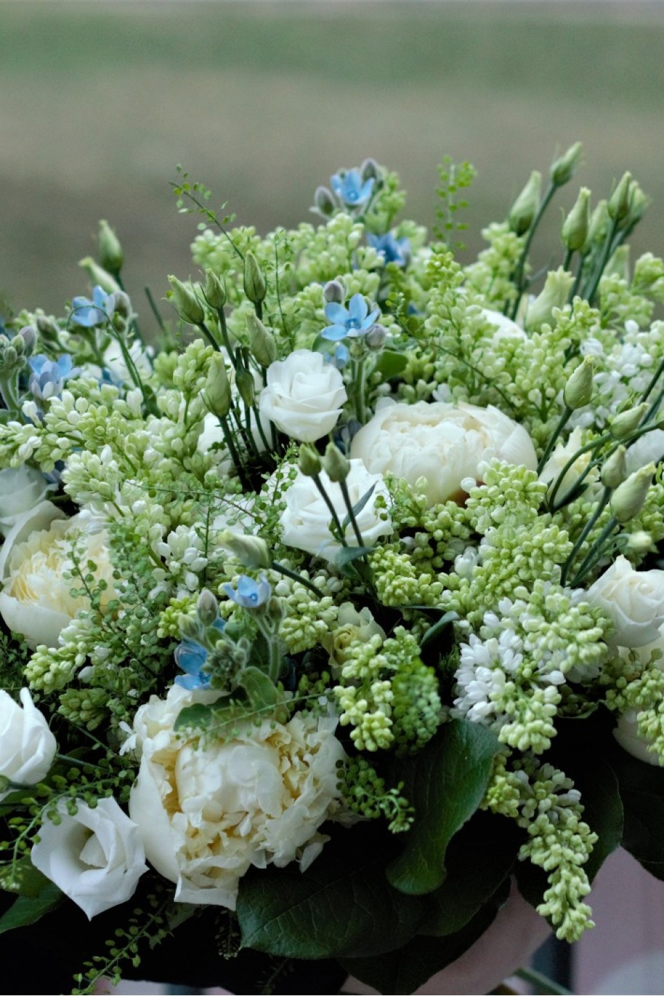 Букет Сиреневое утро - с добавлением зелени