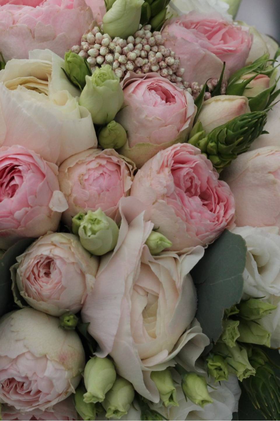 Букет Габриэлла - с добавлением зелени