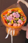 Букет с кустовыми розами "Мандариновый рай"