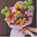Букет с пионами и кустовыми розами Энергия Лета - миниатюра