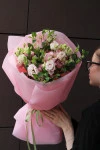 Букет с розовыми альстромериями "Розовый атлас"