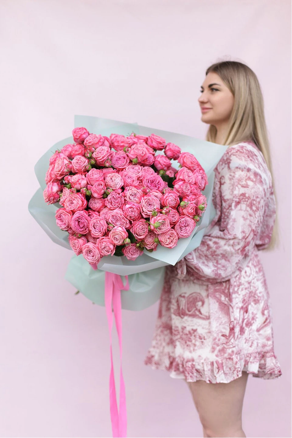 Букет из кустовых роз Артижа
